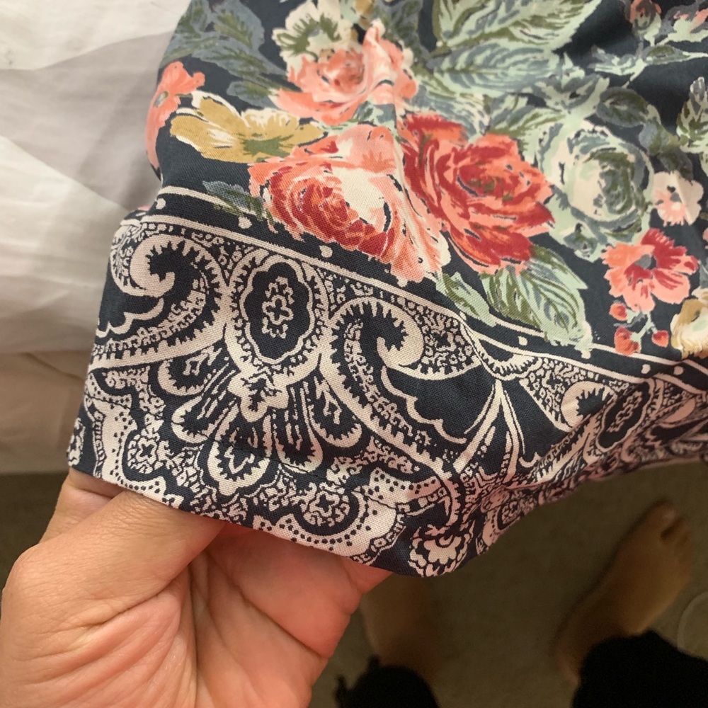 Pretty Rose Romper - Picture 6 of 11